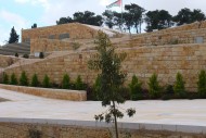 Mémorial à l’écrivain palestinien Mahmoud Darwish, inauguré en 2011. Le complexe comprend une salle de conférence et un théâtre ainsi qu’une exposition sur la vie de l’écrivain et poète. © Denis Pernet pour PIMPA / 2013